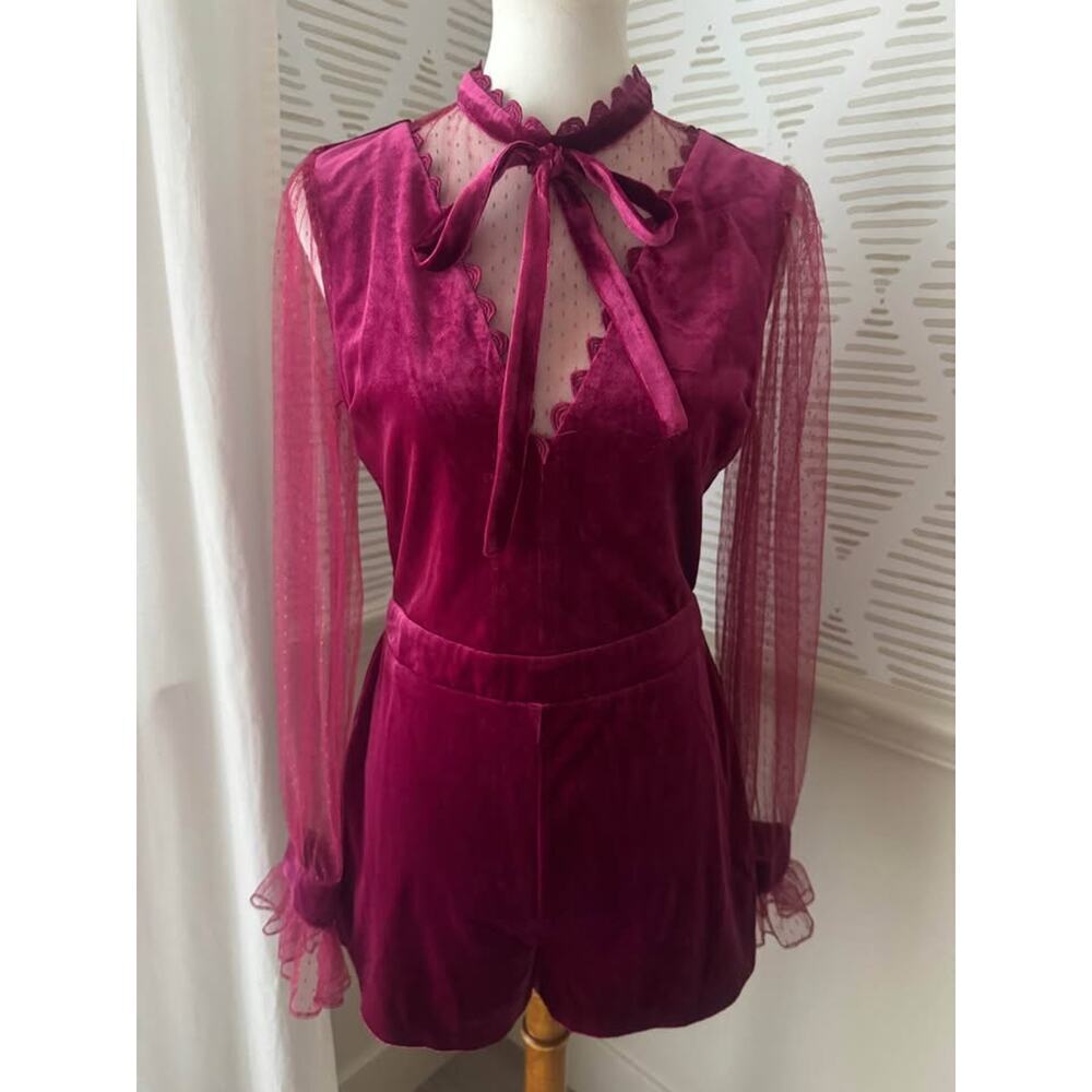 Endless Rose Women’s Medium Burgundy Velvet and Sheer Lace Romper - Picture 3 of 9